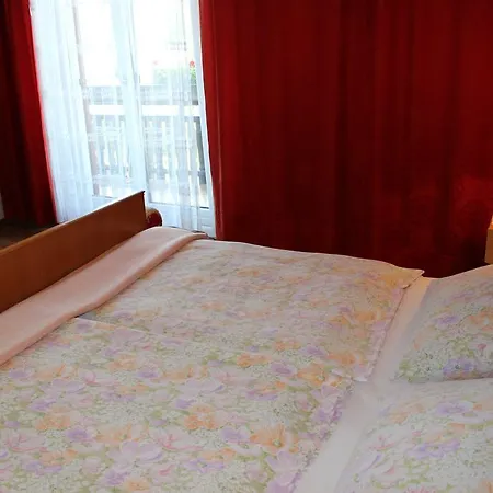 Dreimaderlhaus * Velden am Wörthersee