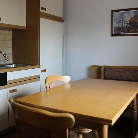 Dreimaderlhaus Velden am Wörthersee